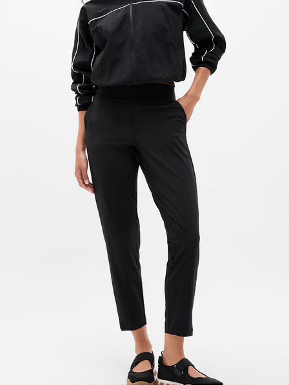 Athleta Brooklyn Mid Rise Ankle Black Pant Size 12
